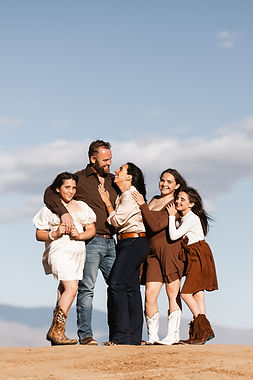 Stathes Family 329-(ZF-0786-94928-1-014)
