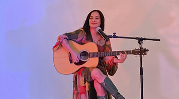 Captivate Your Guests With Pixie Darling’s Soulful And Versatile Performances.