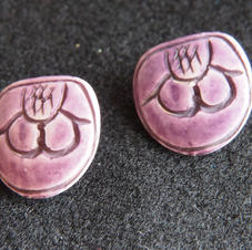 Item #V89 - $5
