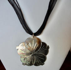 Item #V28 - $10