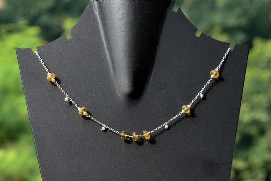 Sunheri Leher Necklace