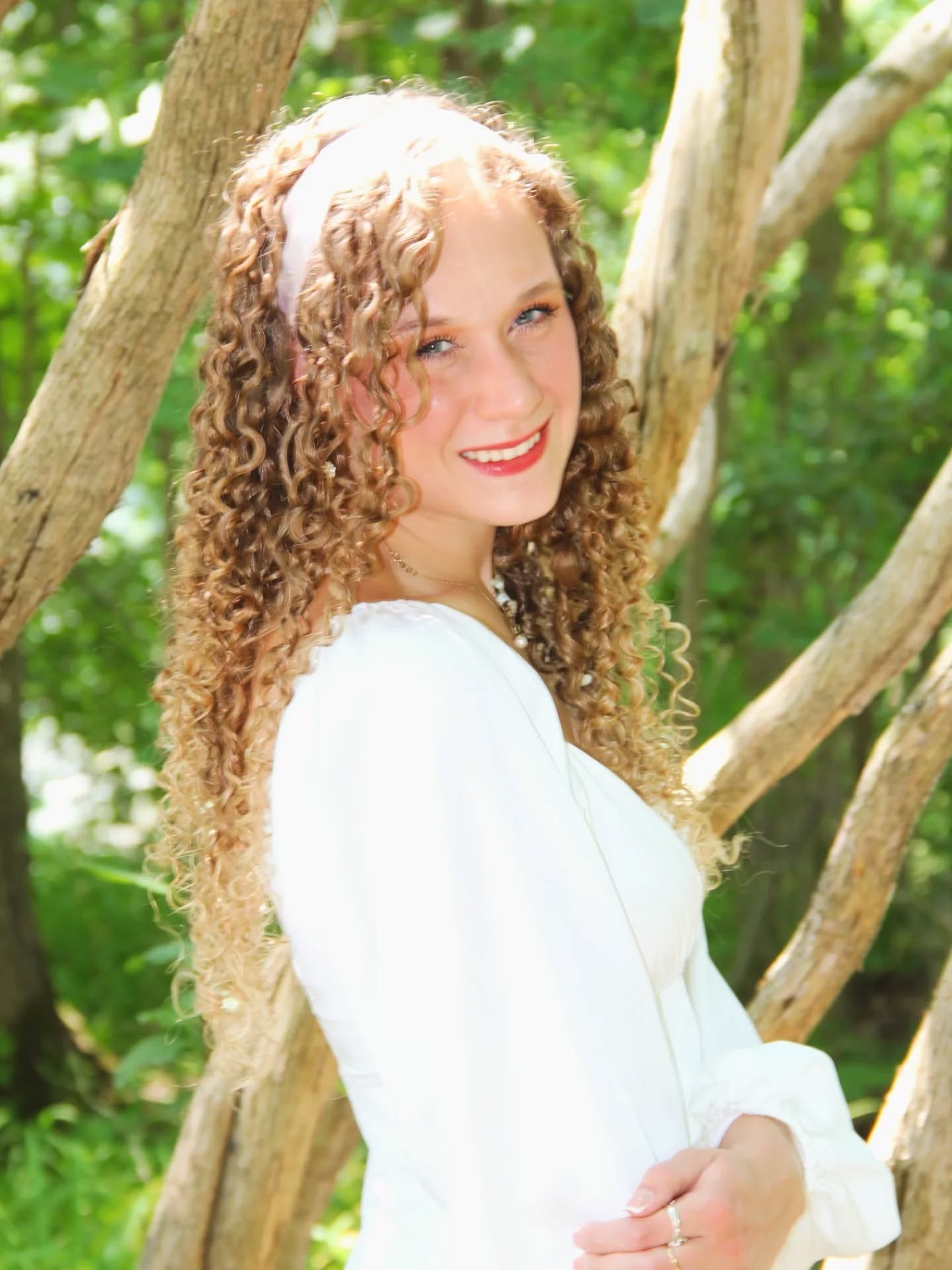 Writer: Elaiyna Hope