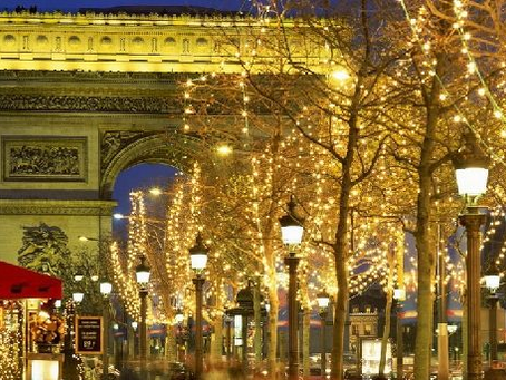 Paris Aglow: Embracing the Magic of Christmas in the City of Lights
