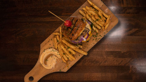 10oz Beef Cheese Burger