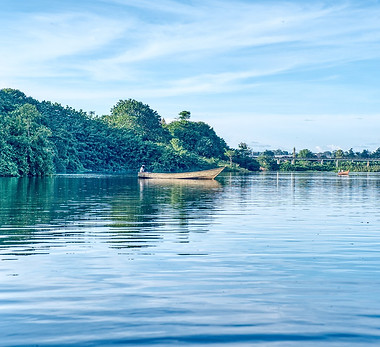 Lago Bunyonyi.jpg