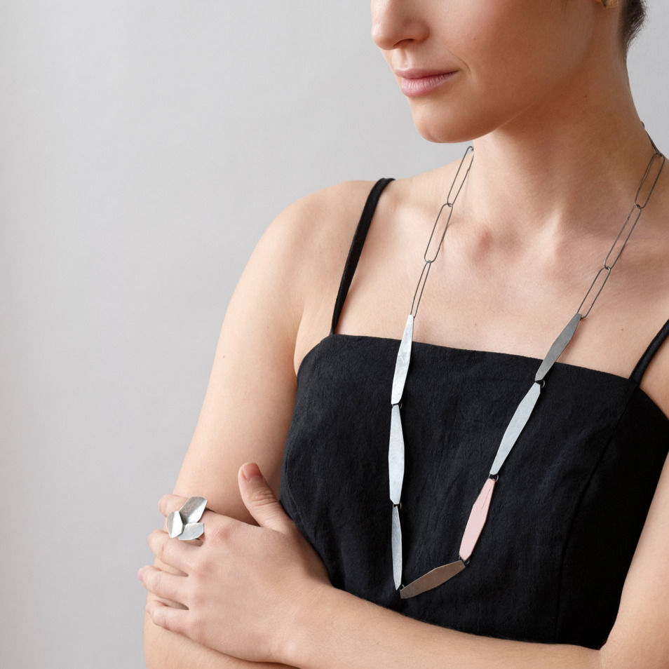 Thumbnail: Linked Segment Necklace