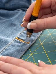 Küçük resim: Olfa AK-4 Kretuar Seti – Deri Kesim ve Hobi İçin 4'lü Orijinal Set