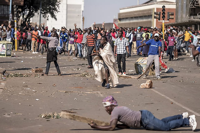 Zimbabwe-protest1