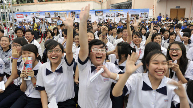 Thế giới thay đổi, cách cha mẹ định hướng giáo dục cho con cũng cần những thích ứng linh hoạt hơn – Ảnh: TT