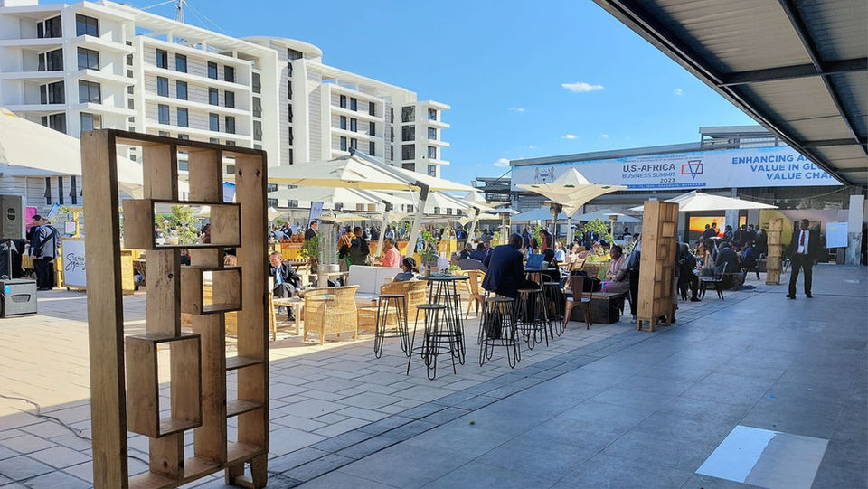 royal aria pictureswww1.jpg