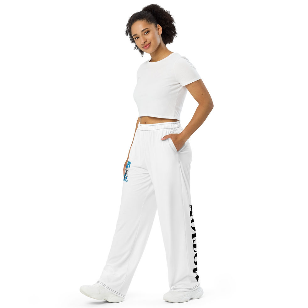 Thumbnail: Woman in white pants and top