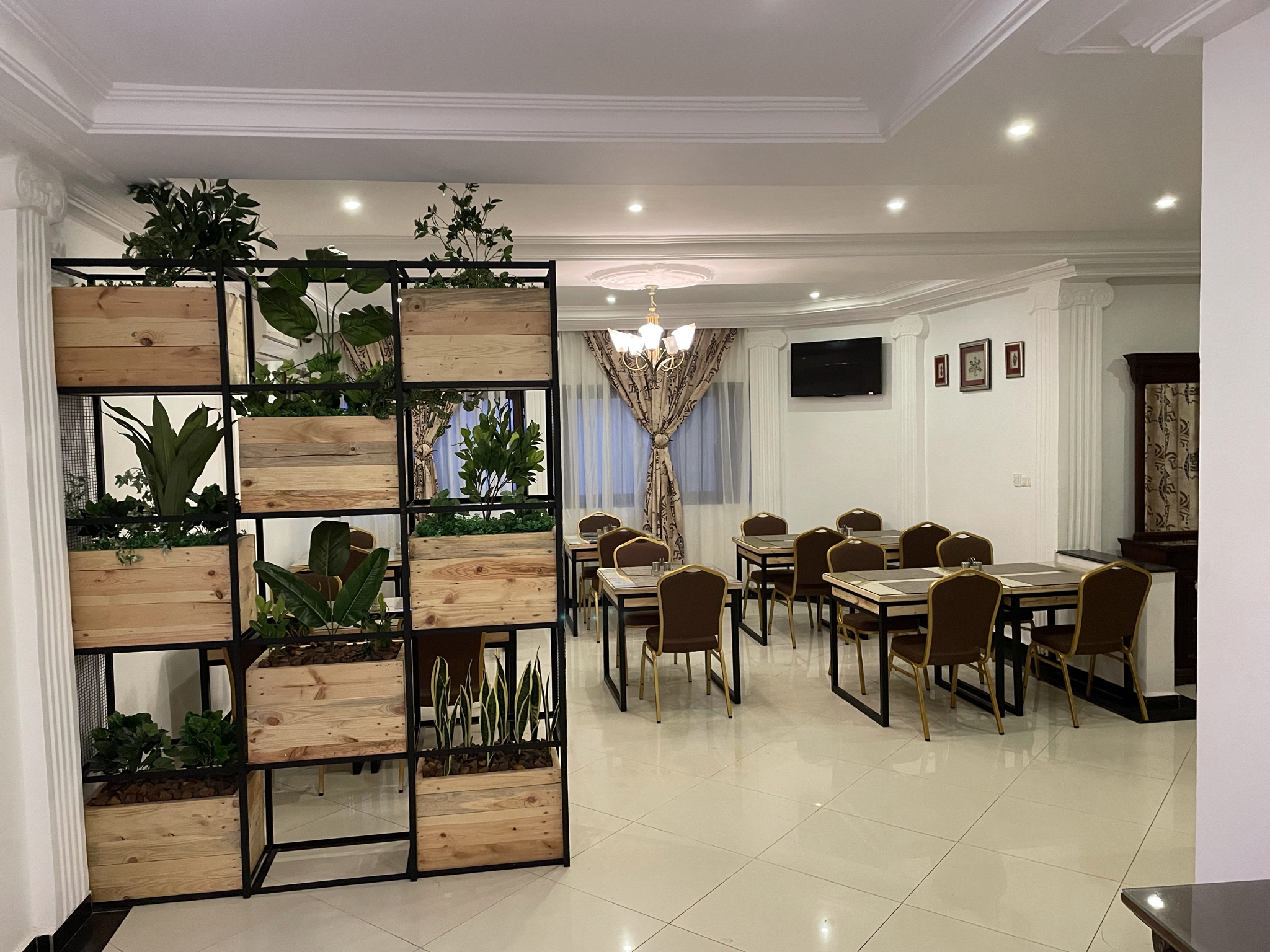 Hotel Les Arcades