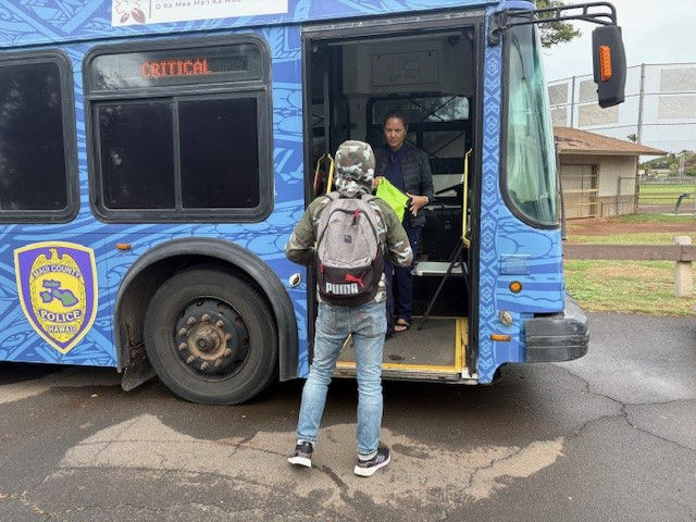 MPD’s Mobile Medical Unit provided care and resources at Kalama Park on Feb 23. MMEU continues service in February, 9AM–12PM. #CommunityCare #MPD
