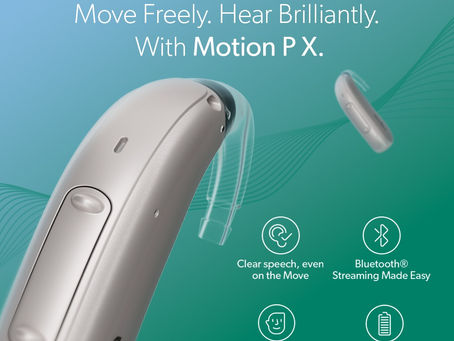 The image features the Signia Motion Charge&Go P X hearing aid.
