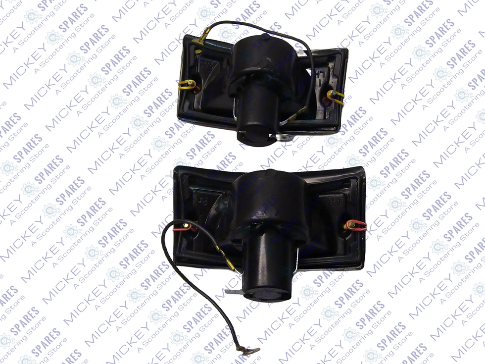 Thumbnail: NEW VESPA FRONT INDICATORS COMPLETE SET 2 LEFT RIGHT AMBER ORANGE BULBS