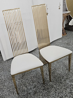 vorage chairs_edited.jpg