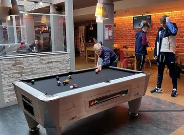 Contactless pool table - Country Oak - Magno table