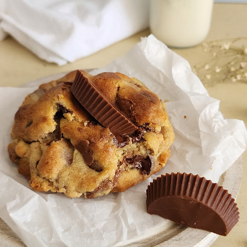 Reeses baked cookies