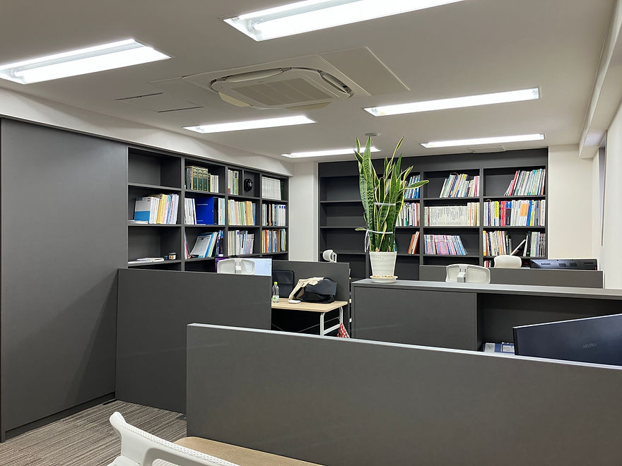 一級建築士事務所ANDは熊本の設計事務所（一級建築士事務所）です。熊本だけでなく福岡でも設計実績。女性クリニックや乳腺クリニック（レディースクリニック）、薬局、温泉施設や日帰り温泉の設計実績。 白金の森やコスギリゾ－ト湯ら癒らはなれやSPAスパリゾート、コッコファ－ムを設計しています。また、デザイナ－ズ　マンションリノベ－ション、オフィスリノベーション、事務所、納骨堂・葬斎場の設計も得意としています。