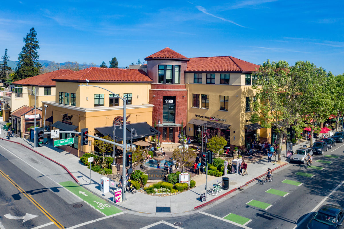 Willow Glen Liquor and Market