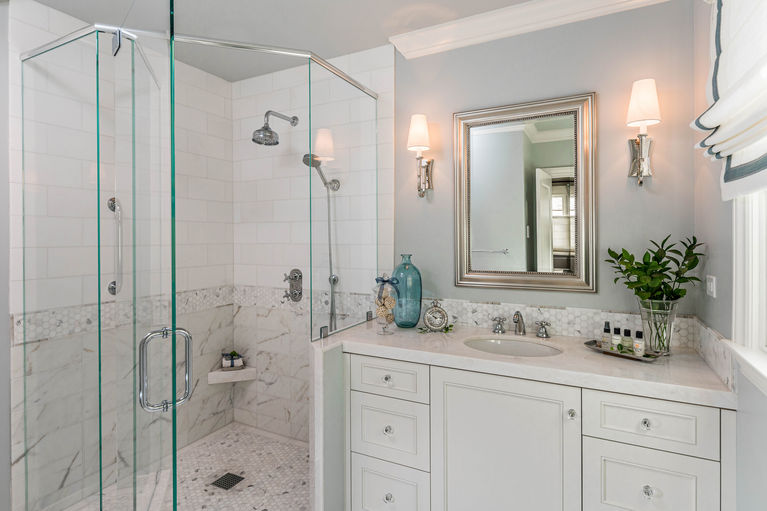 Traditional-Maple-Powder Bath-2.jpg