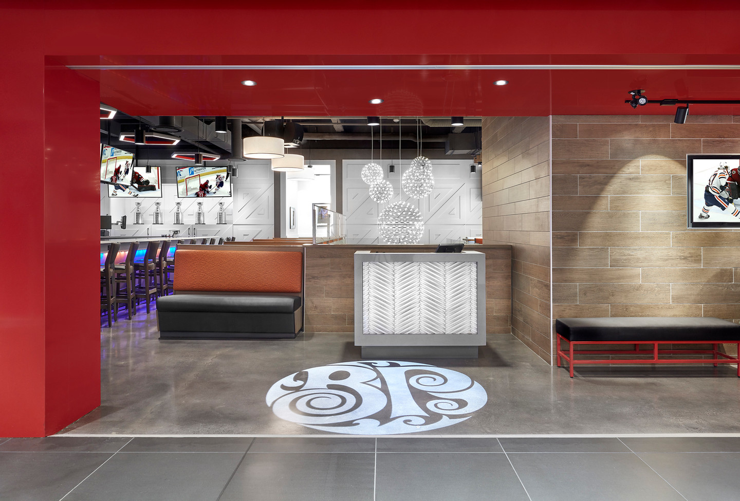 RESTAURANT + FOOD SERVICE