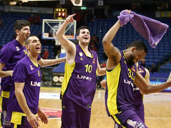 סגול עולה לגמר גביע המדינה. 76:67 על ירושלים