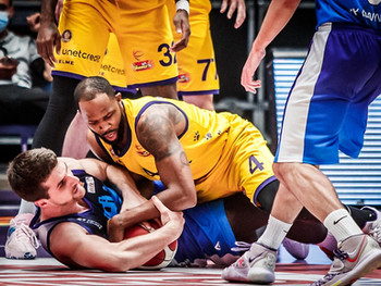 ניצחון בלי הארכה: 98:96 על קומאנובו