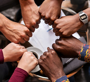 volunteer-page-hero-1900x600_edited.jpg