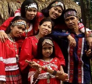 Hiligaynon_edited.jpg
