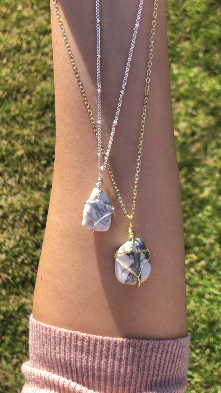 Thumbnail: Howlite Necklace - Stress & Anxiety Aid