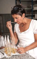 Isabel Vernaton, Directora Creativa del Grupo Mathilde Creations