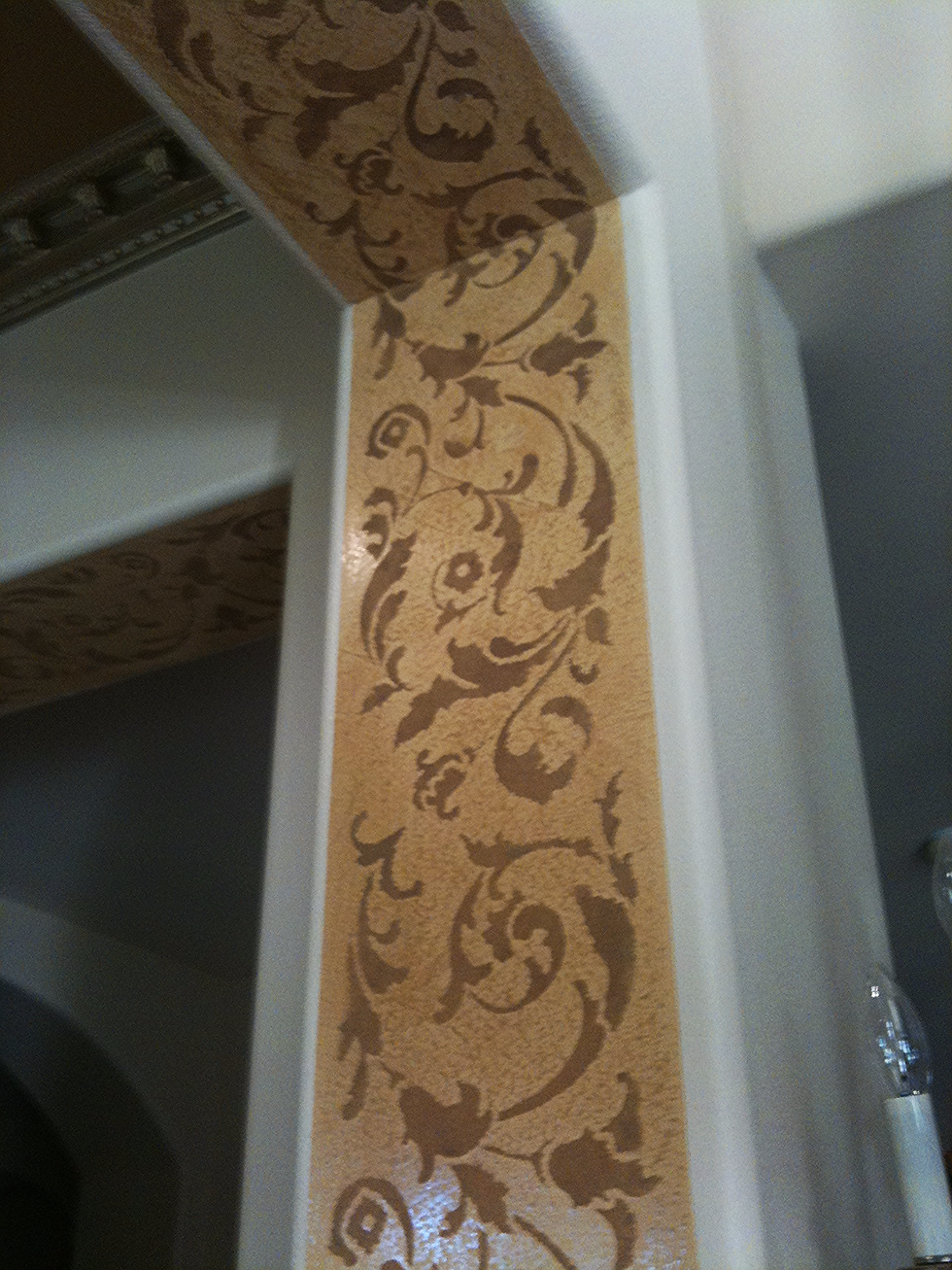 Reversed stencil in Venetian plaster