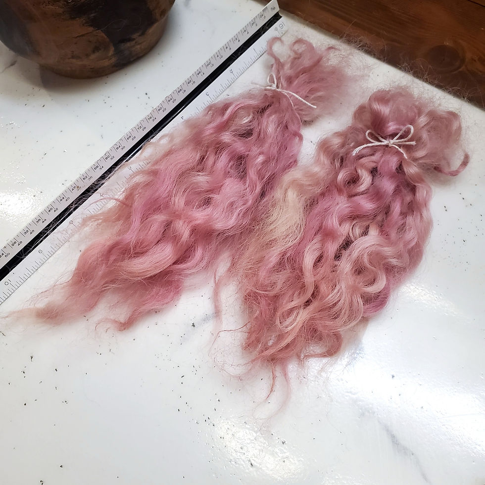 Thumbnail: Hand-Dyed, Botanically, Lincoln Longwool Locks - 0.5 oz Bundles