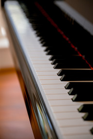 piano at sandlewood manor houston texas