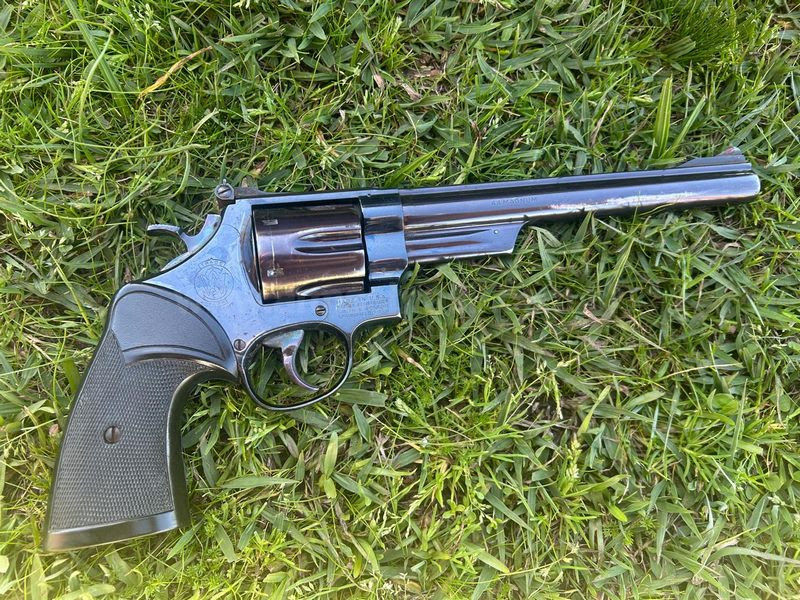 Revólver Smith & Wesson Modelo 29 Calibre .44 Magnum