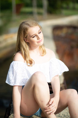 A t1 Photography image, from Portraiture Folio - Digis Service