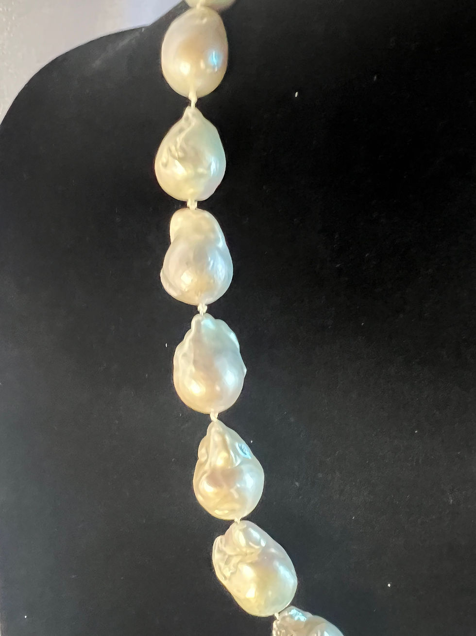 Thumbnail: 22" Freshwater Pearl Necklace and Earrings / 13mm to 17mm Pearls