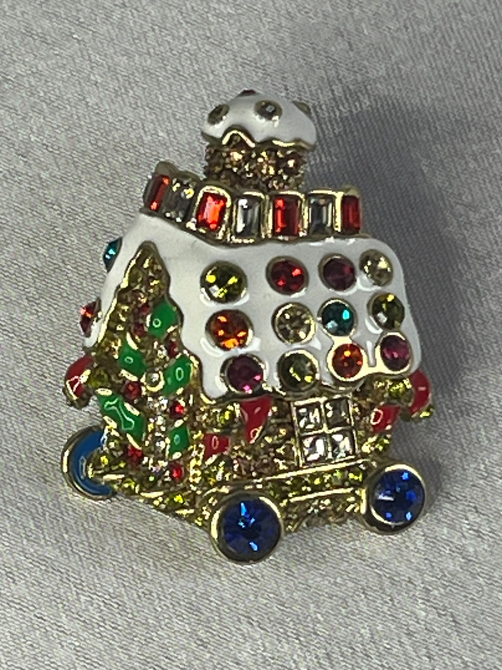 Thumbnail: Heidi Daus "Holiday Express Christmas Train" Pin Set