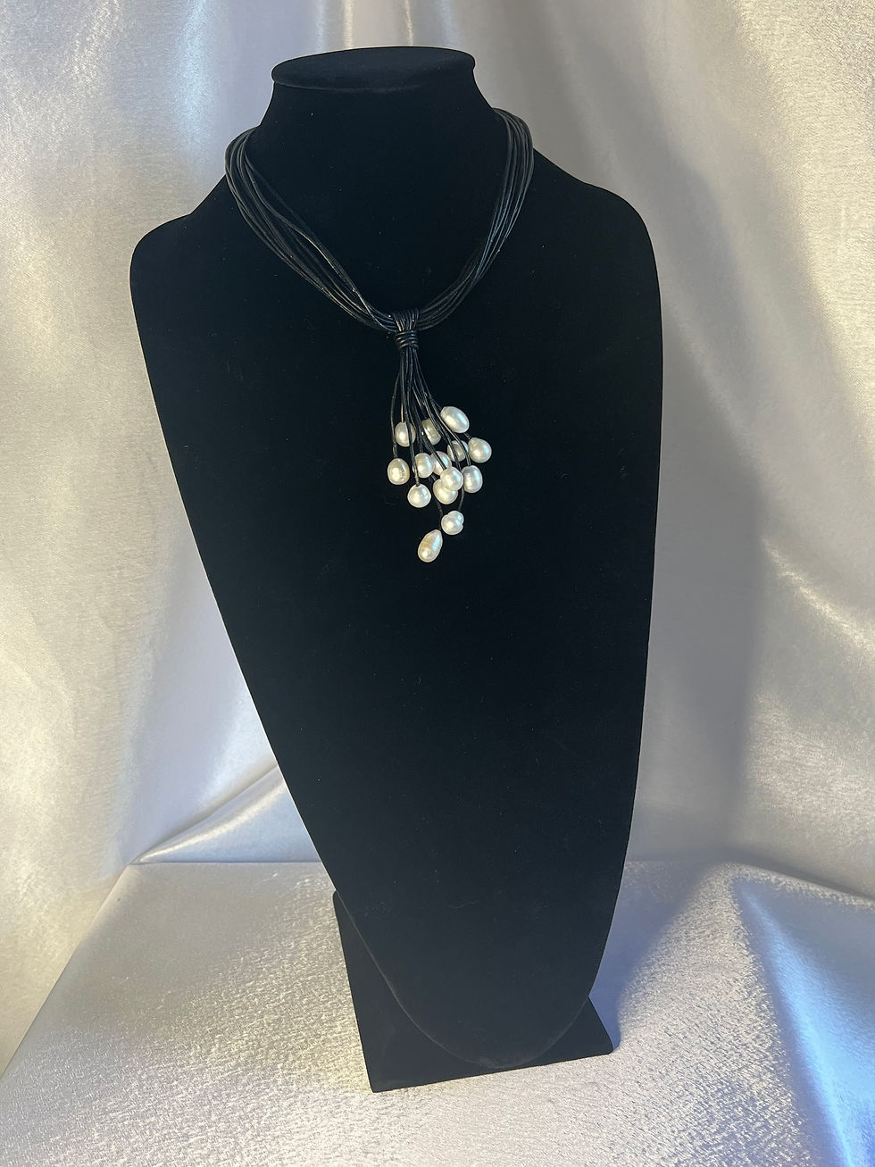 Thumbnail: Leather and Pearl Tassel Necklace / 17" Choker Style