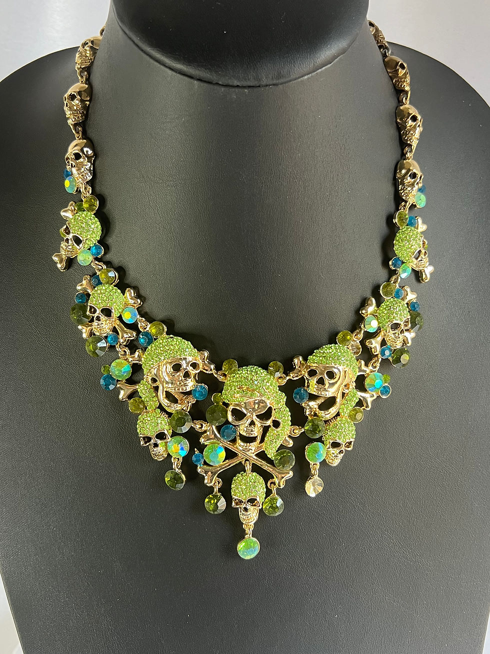 Thumbnail: Green Jeweled Pirate Skull Necklace-Earrings