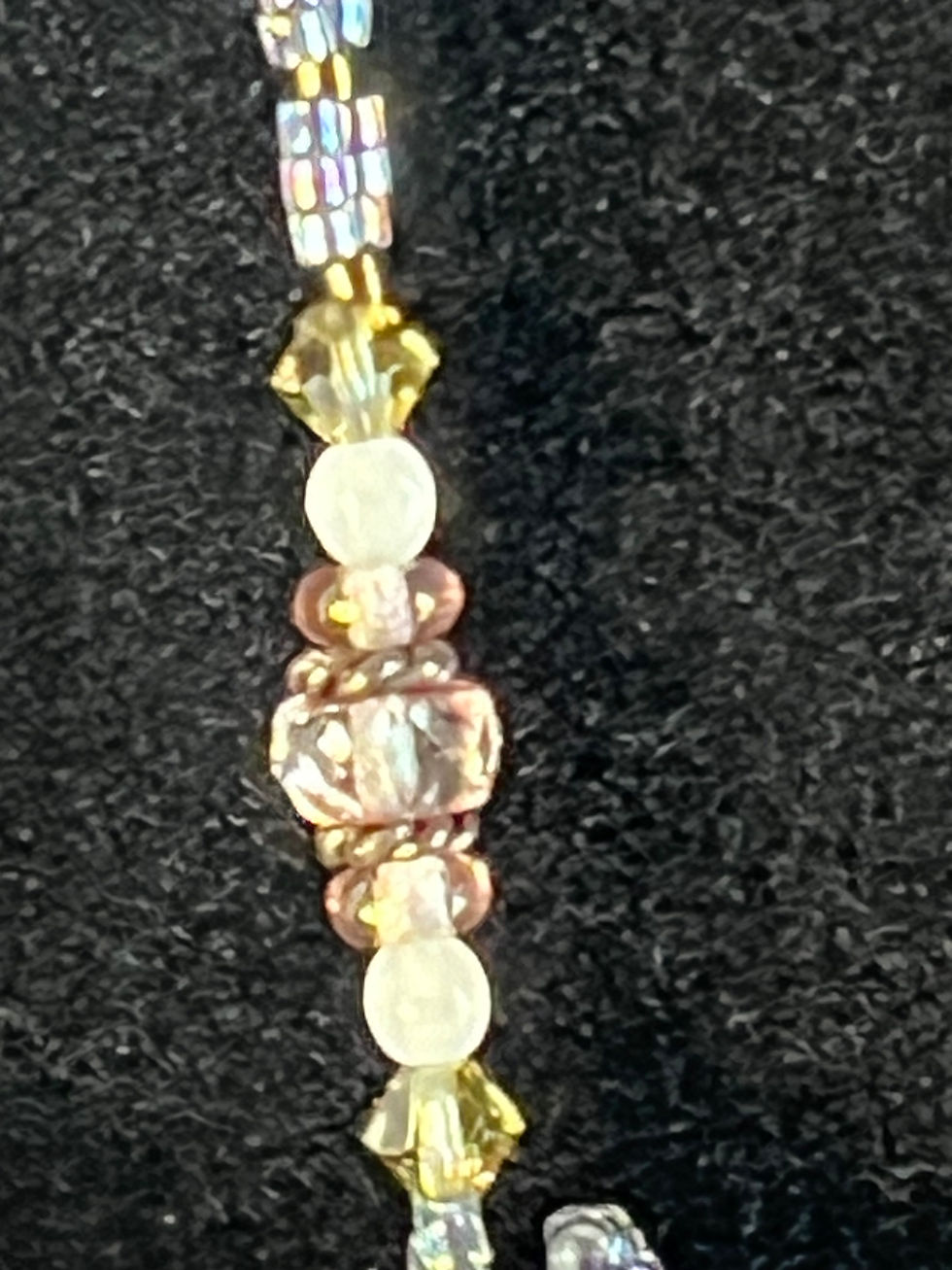 Thumbnail: necklace strand