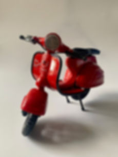 Metal Moped - Red