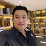 Somchit Tangjaroen