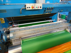 Barras Meech 915EX AC para combatir estática en lineas de Producción de Revestimientos