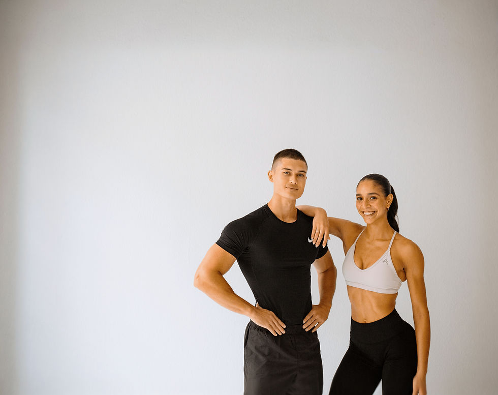Personal Trainer Augustin und Nadin aus Wien und Leoben gemeinsam als Coaches abgebildet.