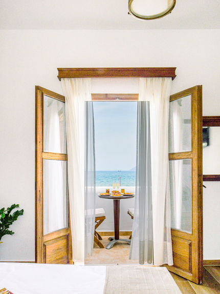 Kissamos Bay Hotel room with balcony and sea view
