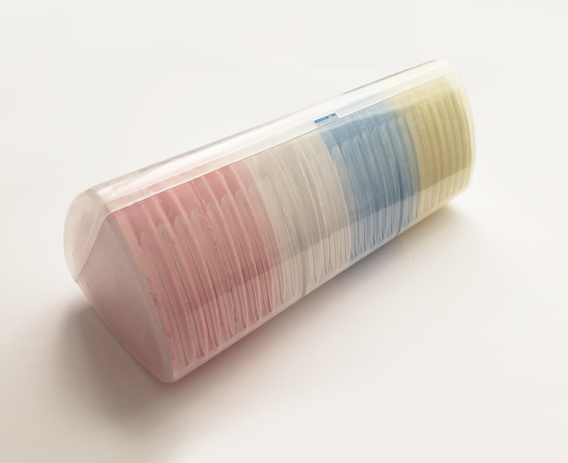 30 Pieces Pressed Tailor's Chalk in Case