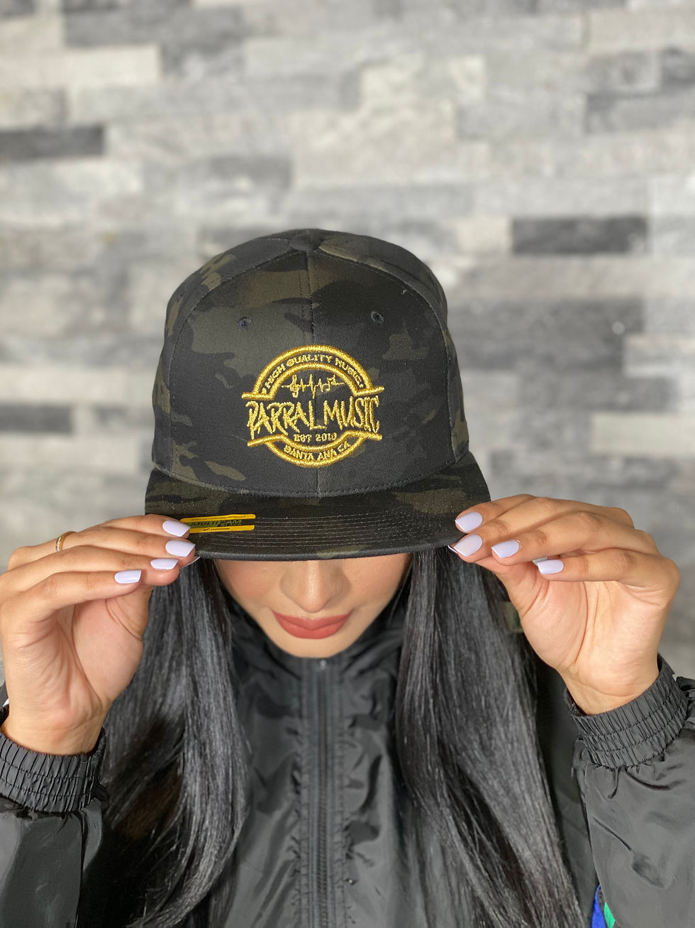 Thumbnail: MultiCam Camo Black Snapback / Gold Logo