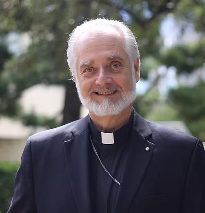 Senior Pastor, Robert L. Barker